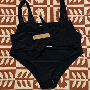 Kara Thoms NWT Black Ribbed Bikini Set
